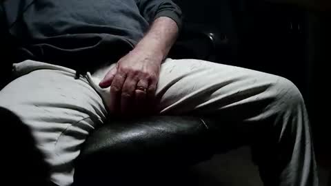 Snapshot of westvalleyguy54 chatting on 11-16-25, 02:28 westvalleyguy54 online show from 11-16-25, 02:28