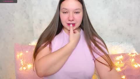 molly online show from 12-04-25, 07:44