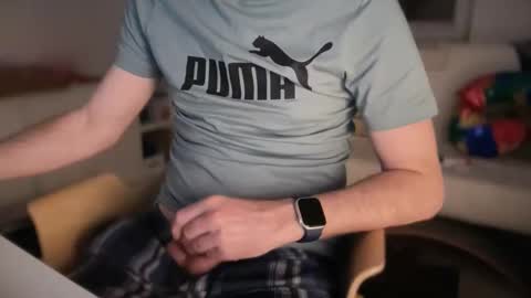 wet_adidasboy online show from 04-03-26, 09:13