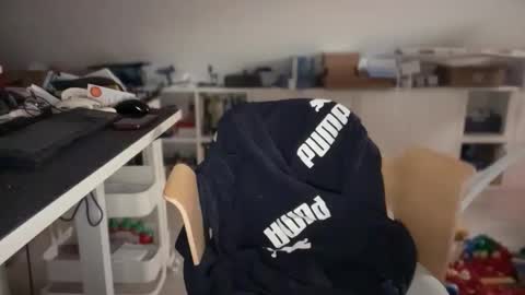 wet_adidasboy online show from 05-24-26, 06:24
