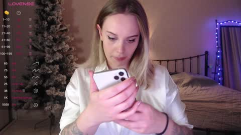 Lana online show from 12-07-24, 05:31