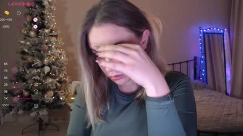 Lana online show from 12-19-24, 04:46