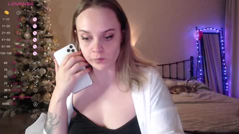Lana online show from 01-03-25, 07:18