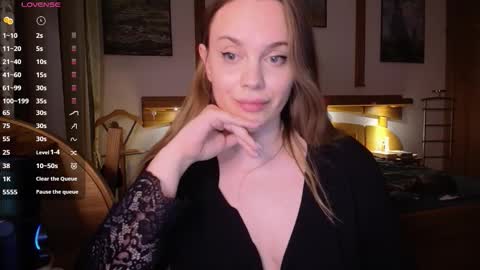 Lana online show from 01-12-26, 05:07