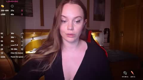 Lana online show from 01-17-26, 04:43