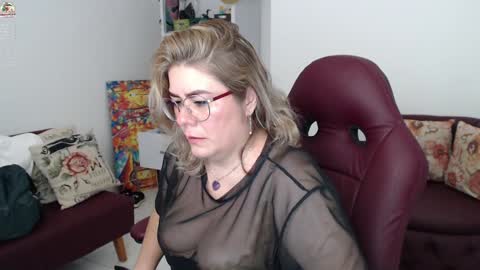 Diva online show from 12-27-24, 02:47