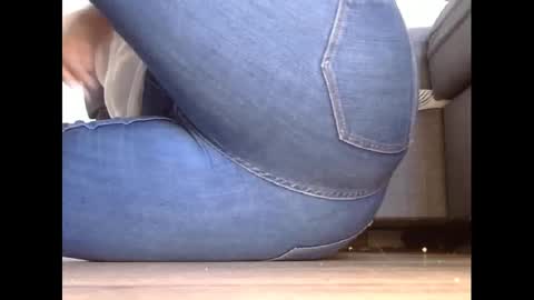 Snapshot of wet_pants2022 chatting on 03-04-25, 03:48 wet_pants2022 online show from 03-04-25, 03:48