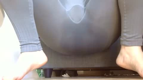 Snapshot of wet_pants2022 chatting on 10-06-25, 11:29 wet_pants2022 online show from 10-06-25, 11:29