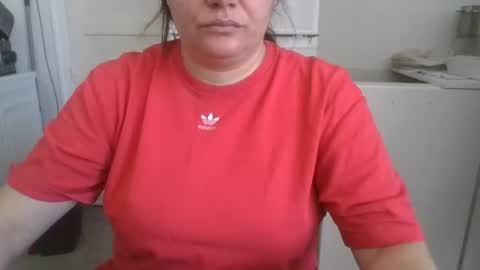 Snapshot of wet_pants2022 chatting on 10-16-25, 12:28 wet_pants2022 online show from 10-16-25, 12:28