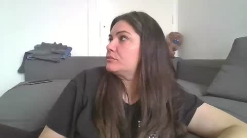 Snapshot of wet_pants2022 chatting on 11-18-25, 12:53 wet_pants2022 online show from 11-18-25, 12:53