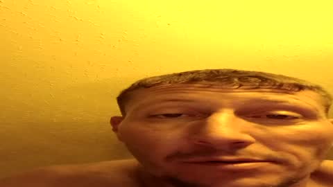Snapshot of wetduck77777 chatting on 06-15-26, 06:26 wetduck77777 online show from 06-15-26, 06:26