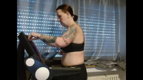 Snapshot of wetgerman2 chatting on 12-26-24, 10:37 Wetgerman online show from 12-26-24, 10:37