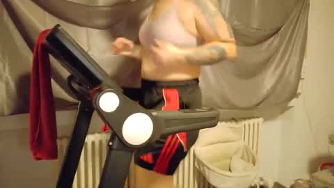 Snapshot of wetgerman2 chatting on 11-26-25, 10:11 Wetgerman online show from 11-26-25, 10:11