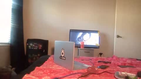 Kylie online show from 01-22-25, 10:37