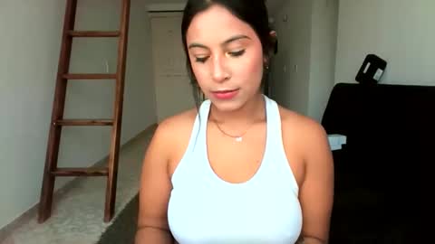 Megan Raves online show from 02-25-26, 04:49