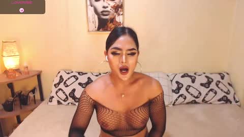 Snapshot of wetwildsugar69 chatting on 12-21-24, 03:47 sam sugar online show from 12-21-24, 03:47