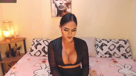 Snapshot of wetwildsugar69 chatting on 01-11-25, 12:01 sam sugar online show from 01-11-25, 12:01