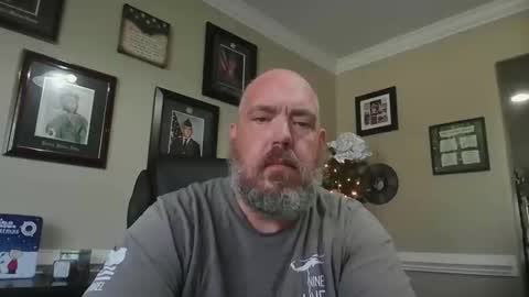 wguytonga online show from 12-19-25, 04:03