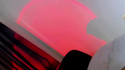 Snapshot of what_the_fuckxx chatting on 09-30-25, 05:01 kiara online show from 09-30-25, 05:01