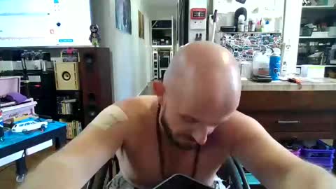 Snapshot of wheelzie chatting on 01-08-25, 03:08 wheelzie online show from 01-08-25, 03:08