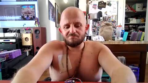 Snapshot of wheelzie chatting on 01-31-25, 05:51 wheelzie online show from 01-31-25, 05:51