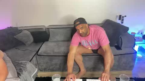 Hot 2 online show from 03-13-26, 10:00