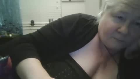 whipsnap19 online show from 11-29-25, 09:45