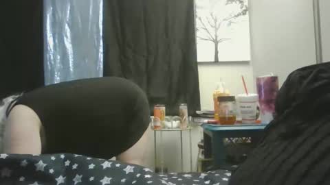 Snapshot of whipsnap19 chatting on 01-18-26, 03:32 whipsnap19 online show from 01-18-26, 03:32