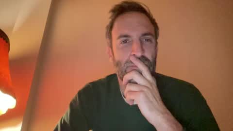 Snapshot of whiskylovexxx chatting on 10-01-25, 11:33 WhiskyLove online show from 10-01-25, 11:33