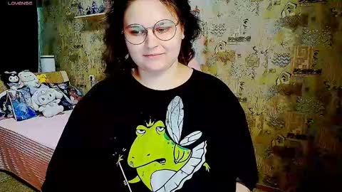 whisperinthedarkk online show from 09-10-25, 03:17