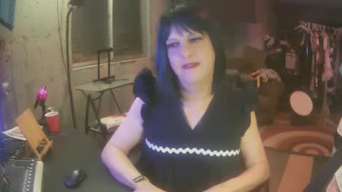 Snapshot of whisperlace chatting on 12-20-24, 10:49 Whisper online show from 12-20-24, 10:49