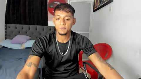white online show from 04-22-26, 12:02