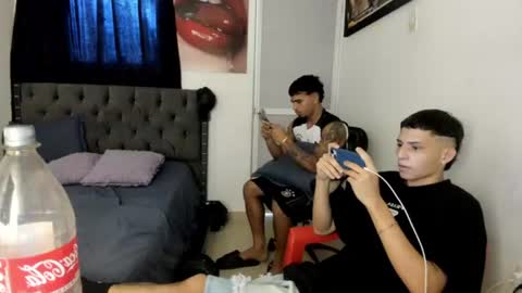 white online show from 06-13-26, 08:51