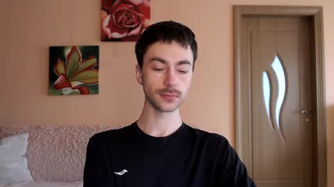 Tom online show from 05-09-26, 12:32