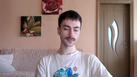 Tom online show from 05-25-26, 12:22