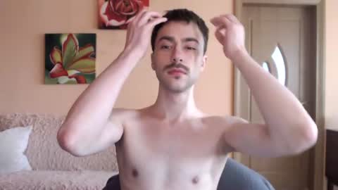 Tom online show from 07-06-26, 10:34