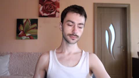 Tom online show from 07-09-26, 10:41