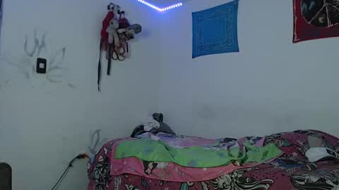 whiteboy69902 online show from 10-21-25, 06:30