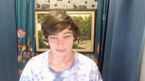 Snapshot of whiteboyinasia chatting on 12-14-24, 04:01 Christian online show from 12-14-24, 04:01