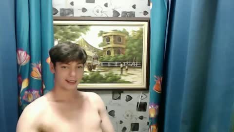 Snapshot of whiteboyinasia chatting on 02-14-25, 02:44 Christian online show from 02-14-25, 02:44