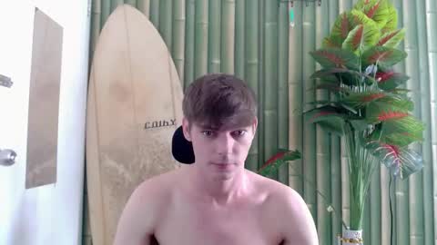 Snapshot of whiteboyinasia chatting on 09-09-25, 06:24 Christian online show from 09-09-25, 06:24