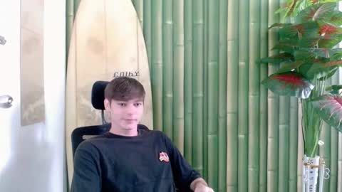 Snapshot of whiteboyinasia chatting on 09-14-25, 04:11 Christian online show from 09-14-25, 04:11