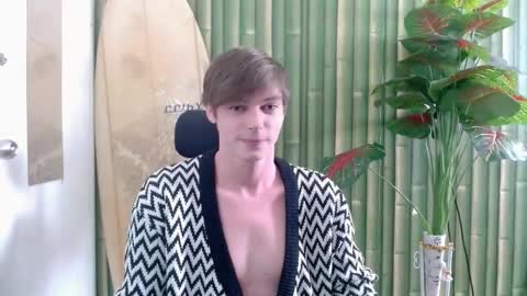 Snapshot of whiteboyinasia chatting on 10-24-25, 05:15 Christian online show from 10-24-25, 05:15