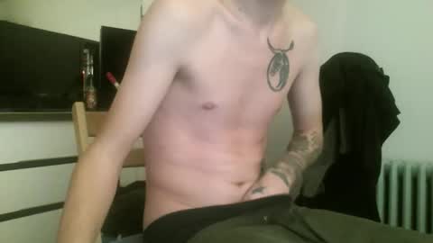 whiteboyslim21 online show from 03-01-26, 11:51