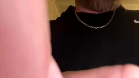 whitechoc2012 online show from 10-31-25, 04:02