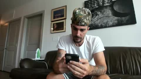 just  str8 stud nut  1000 online show from 10-02-25, 06:15