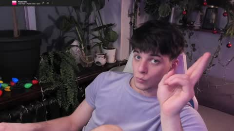 Gus online show from 12-25-24, 11:10