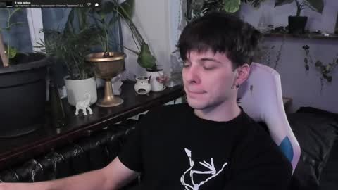 Gus online show from 02-04-25, 06:06