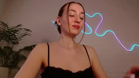 You wont find me here on Saturdays and Sundays  online show from 03-20-26, 02:11