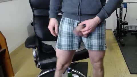 whiterabbit_86 online show from 12-19-24, 06:01